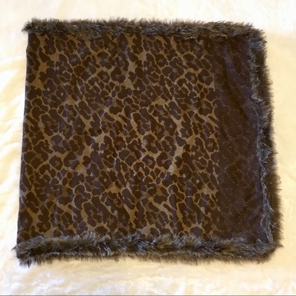 NWT Leopard print shawl - Picture 6 of 7